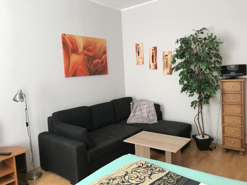 Ferienwohnung Residenz Bis 6 Gaeste , Ferienwohnung Dresden Bis 4 Gaeste, Ferienwohnung Elbflorenz Bis 2 Gaeste Esterno foto