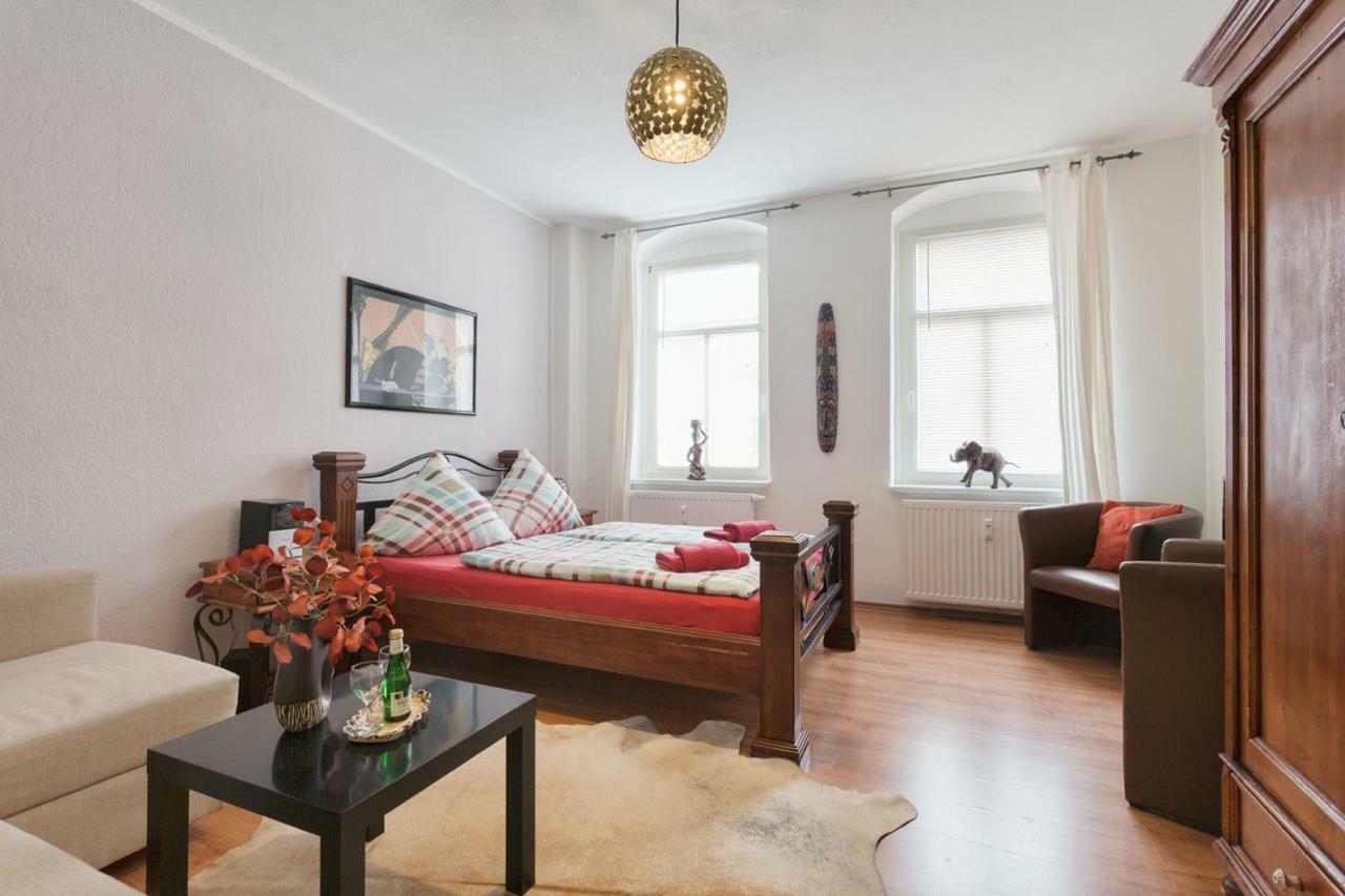 Ferienwohnung Residenz Bis 6 Gaeste , Ferienwohnung Dresden Bis 4 Gaeste, Ferienwohnung Elbflorenz Bis 2 Gaeste Esterno foto