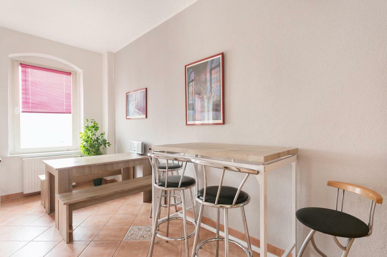 Ferienwohnung Residenz Bis 6 Gaeste , Ferienwohnung Dresden Bis 4 Gaeste, Ferienwohnung Elbflorenz Bis 2 Gaeste Esterno foto