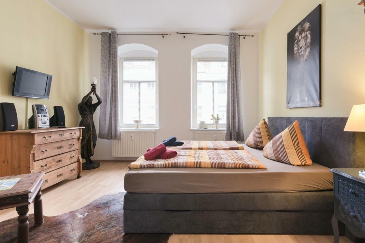 Ferienwohnung Residenz Bis 6 Gaeste , Ferienwohnung Dresden Bis 4 Gaeste, Ferienwohnung Elbflorenz Bis 2 Gaeste Esterno foto