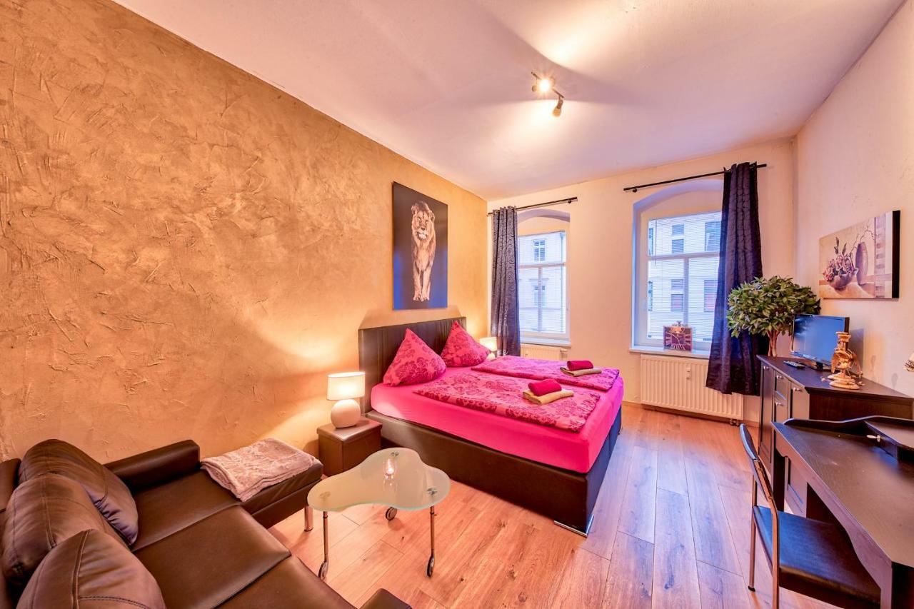 Ferienwohnung Residenz Bis 6 Gaeste , Ferienwohnung Dresden Bis 4 Gaeste, Ferienwohnung Elbflorenz Bis 2 Gaeste Esterno foto